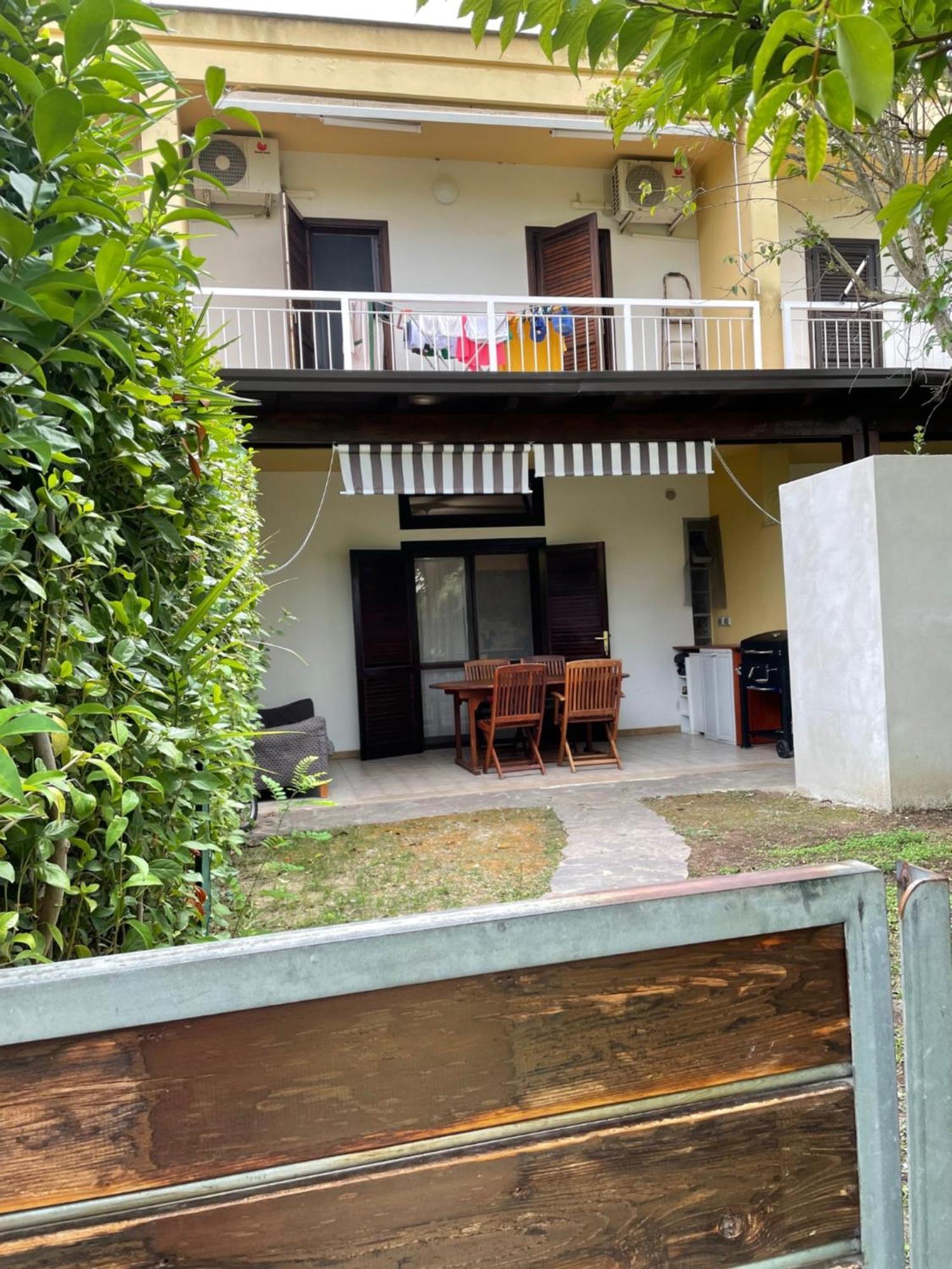 Villetta A Schiera In Villaggio Metatur Metaponto Exterior foto